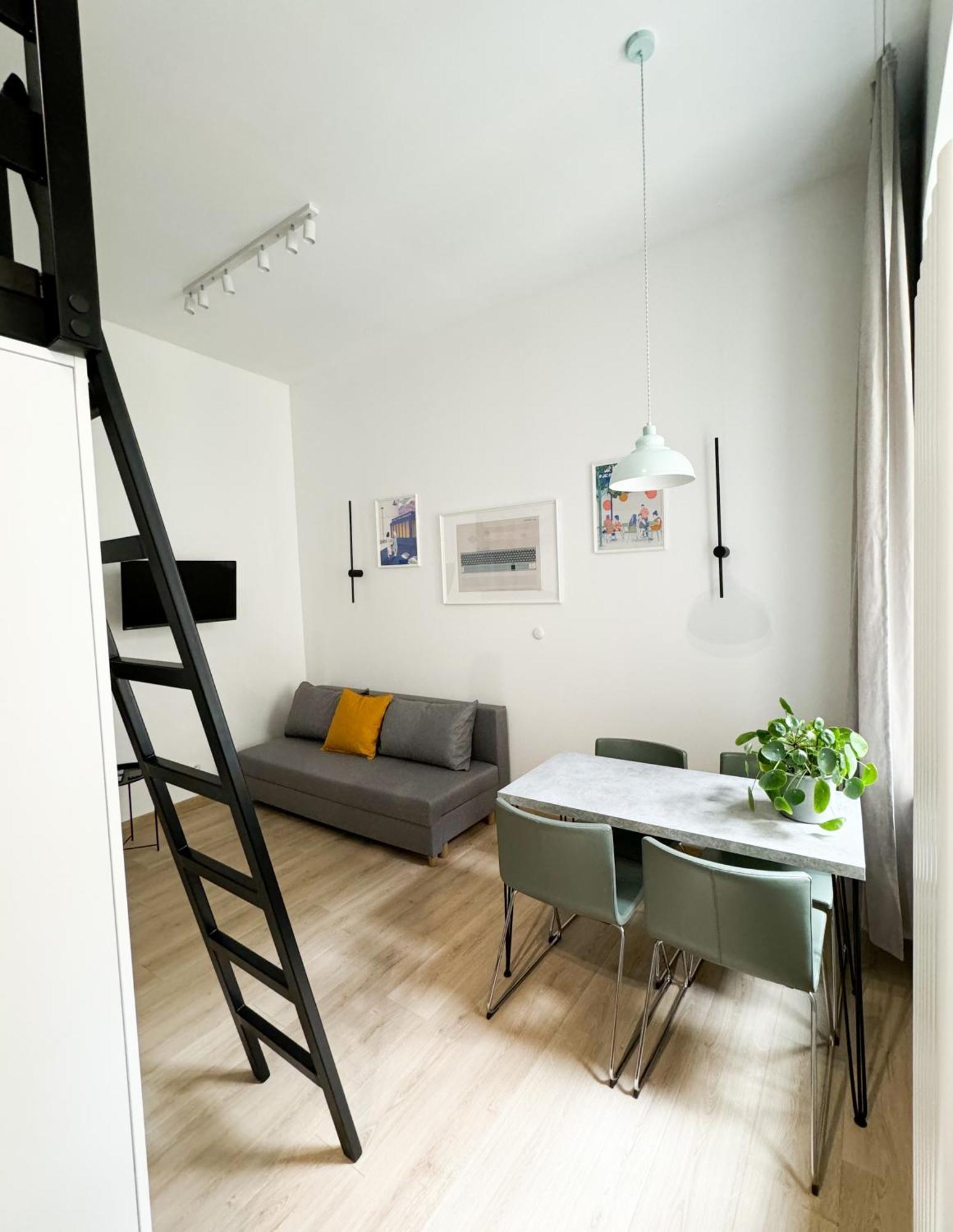 City Center, Modern, Quiet Place By Homeclick คราคูฟ ภายนอก รูปภาพ